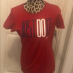 Nike tshirt